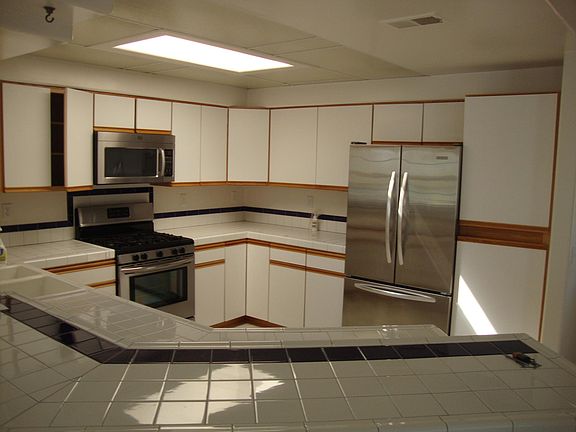 5th image of 1830 Chalcedony St