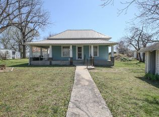 220 W Monroe St, Walnut Grove, MO 65770