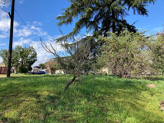 3rd image of 366 Orsi Rd