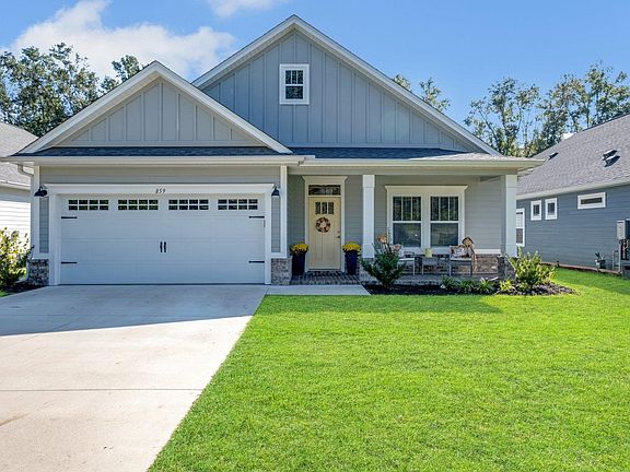 2nd image of 859 Avery Park Dr