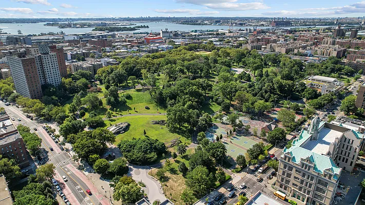 Rented by Century 21 Milestone Realty | media 21