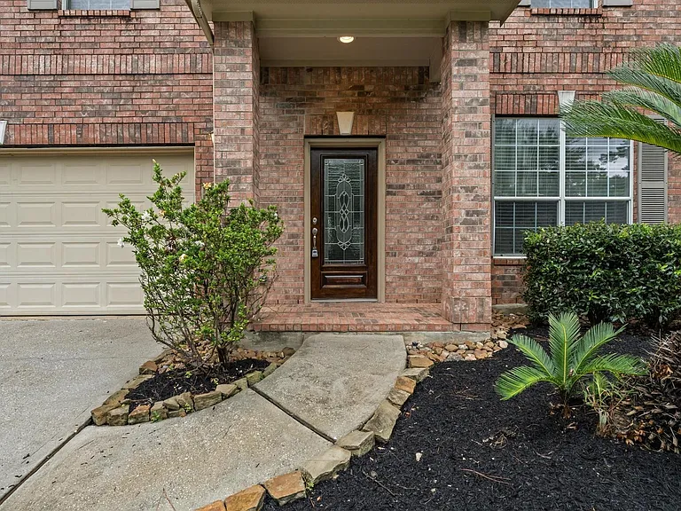 135 S Spinning Wheel Cir — Photo 3