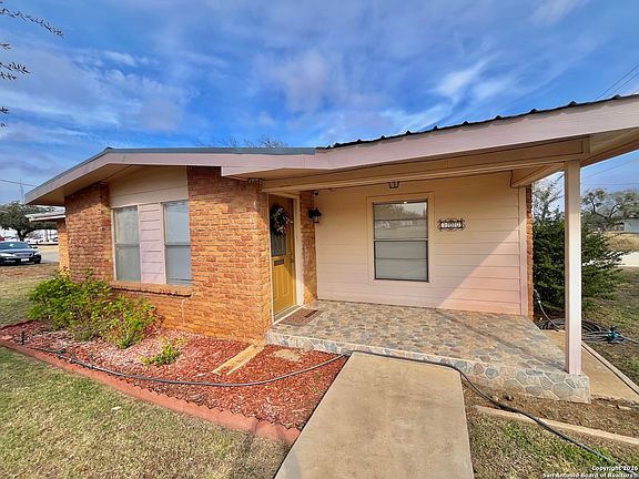 2nd image of 200 W Frio St