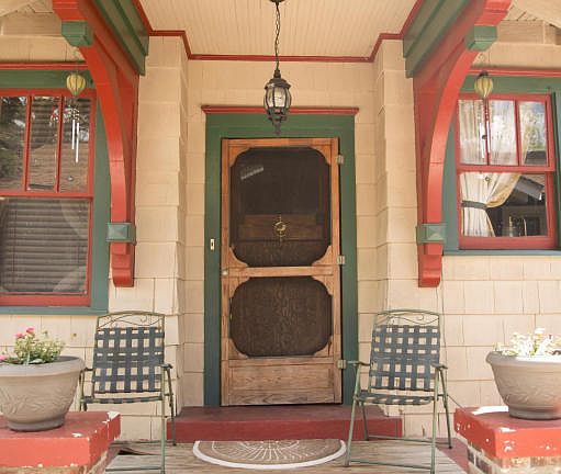 4th image of 2962 Myra St