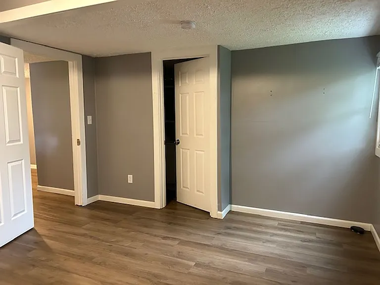 111 N Smithville Rd — Photo 19