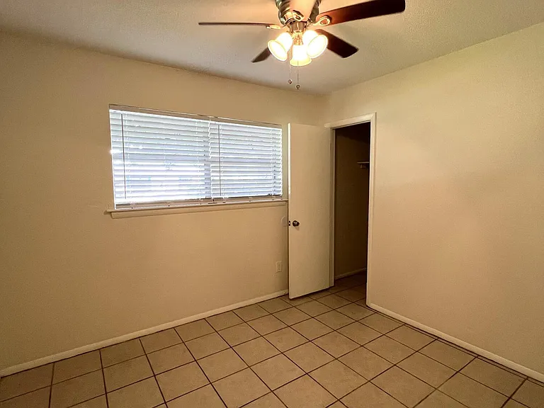 103 Ralph Dr — Photo 10