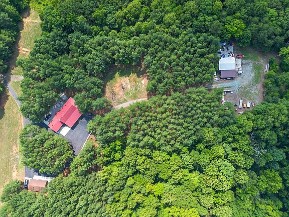 2nd image of 362 Dell Perkins Rd