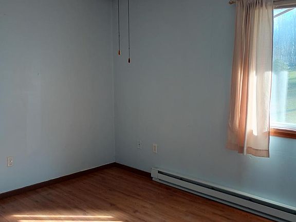 5th image of 108 King Dr