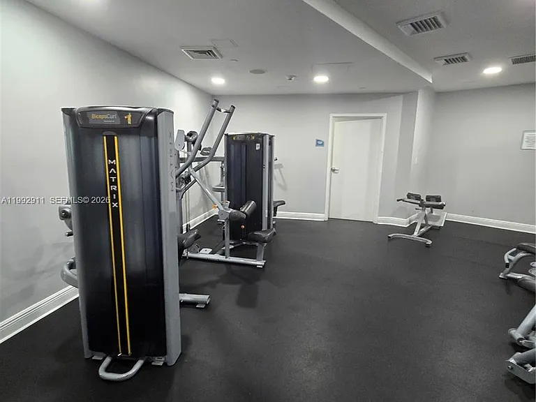 1250 S Miami Ave #1514 — Photo 36