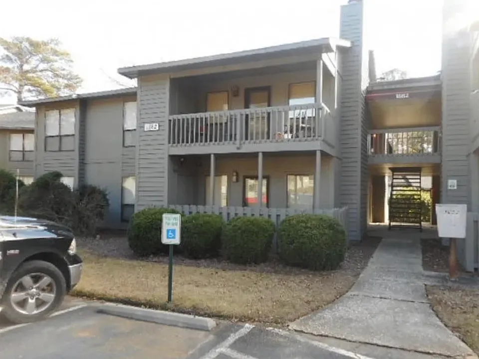 1862 Tryon Dr #1