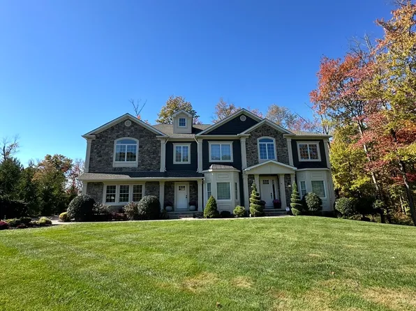 5 Countryside Ln #1, Warren, NJ 07059