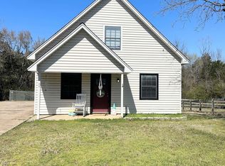 34 Sears St, Clarksville, AR 72830