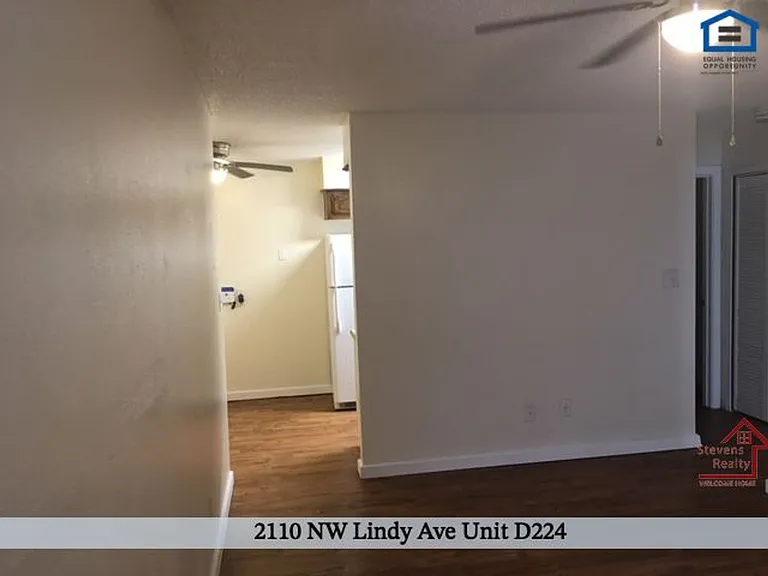 Greenswest Apartments — Photo 39