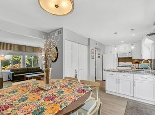 8836 La Riviera Dr UNIT B, Sacramento, CA
