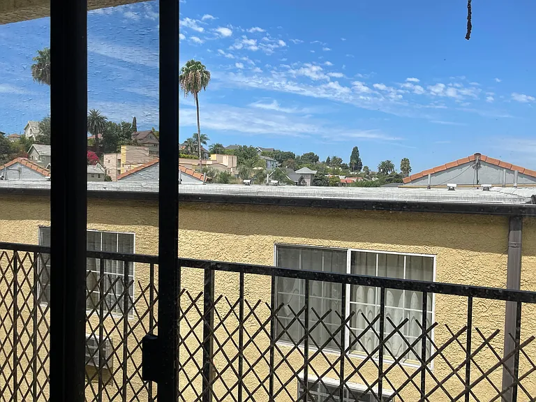 1285 Vin Scully Ave #1 — Photo 7