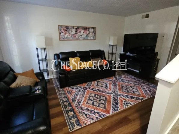 300 Crestview Dr APT D, Summerville, SC 29485