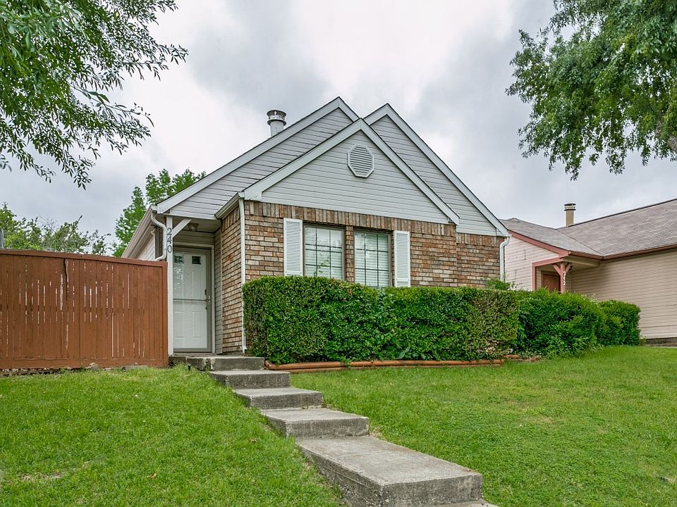 1st image of 240 Teakwood Ln