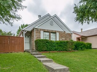 240 Teakwood Ln, Lewisville, TX 75067