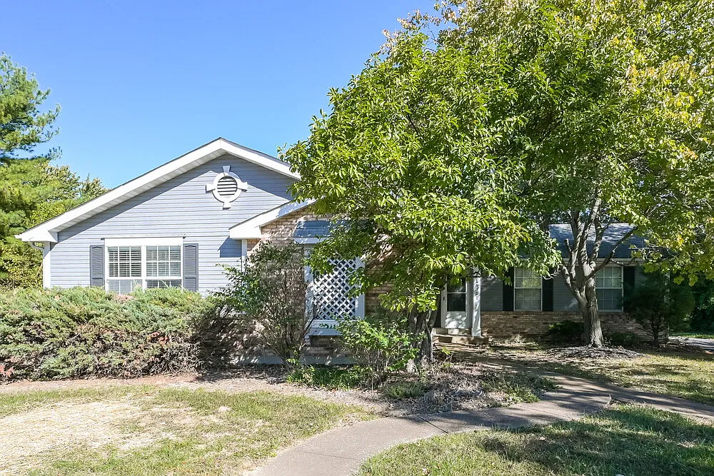14311 Riverfront Dr photo 1