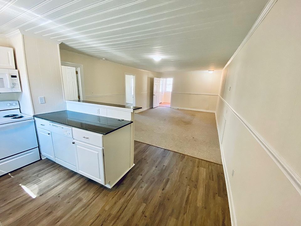 Entrance view_03302021