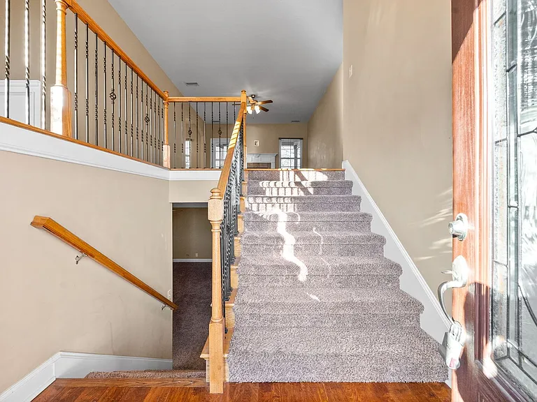 955 Terraceside Cir — Photo 4