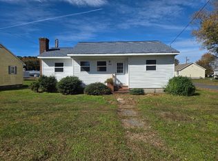 11448 Cross St, Exmore, VA 23350