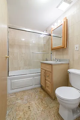 Rented by Bryan L Rozencwaig, LREB | media 30