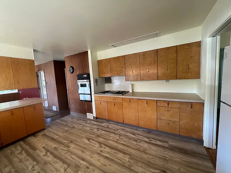 6875 W 32nd Pl — Photo 7