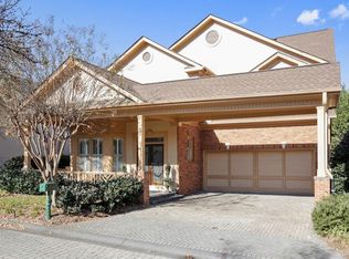 1070 Arbor Trce, Atlanta, GA 30319