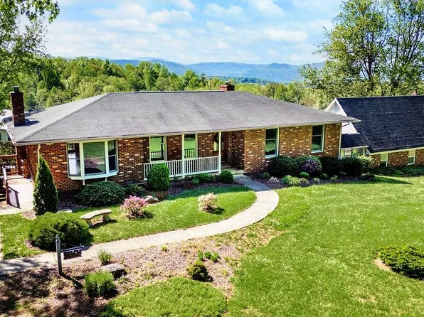 4508 N Lee Hwy, Fairfield, VA 24435