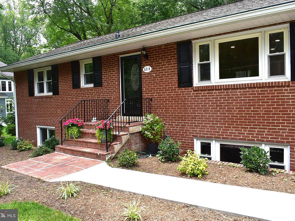 1st image of 3214 Chichester Ln