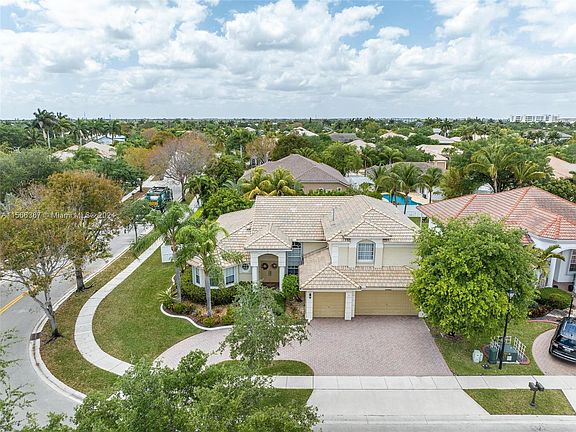 2nd image of 1824 NW 139th Ter