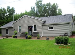 3803 47th Ave, Moline, IL 61265