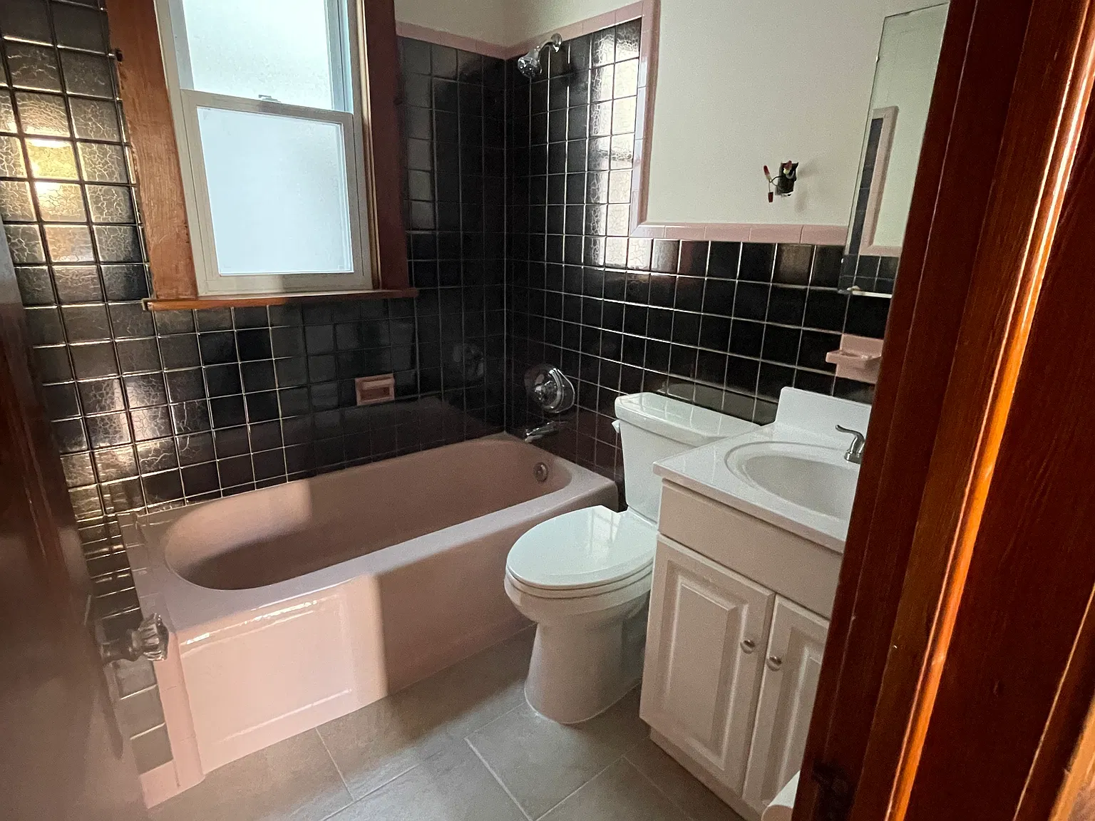 2 bed, $2,800 — Photo 2
