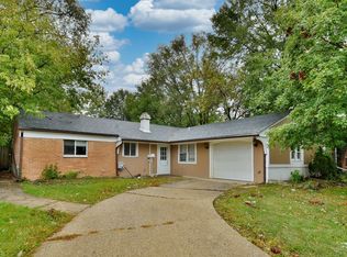 1340 Hartford St, Glendale Heights, IL