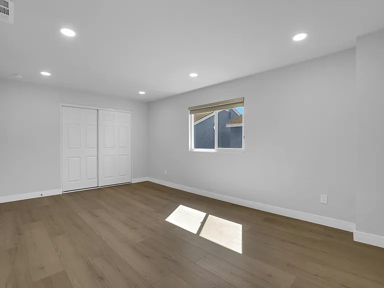 862 W. Mines Avenue — Photo 16