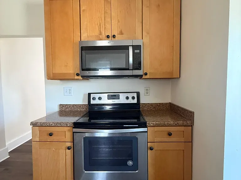 275 Parkview Ave #275 — Photo 5