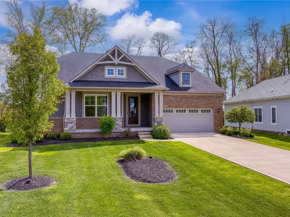 116 Orange Lake Dr, Orange, OH 44022