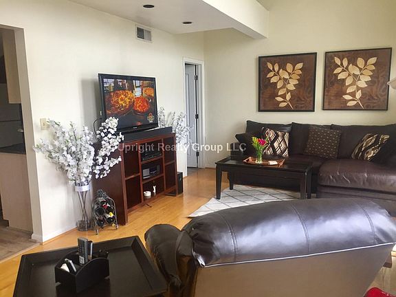 5th image of 200 Falls Blvd Unit D306