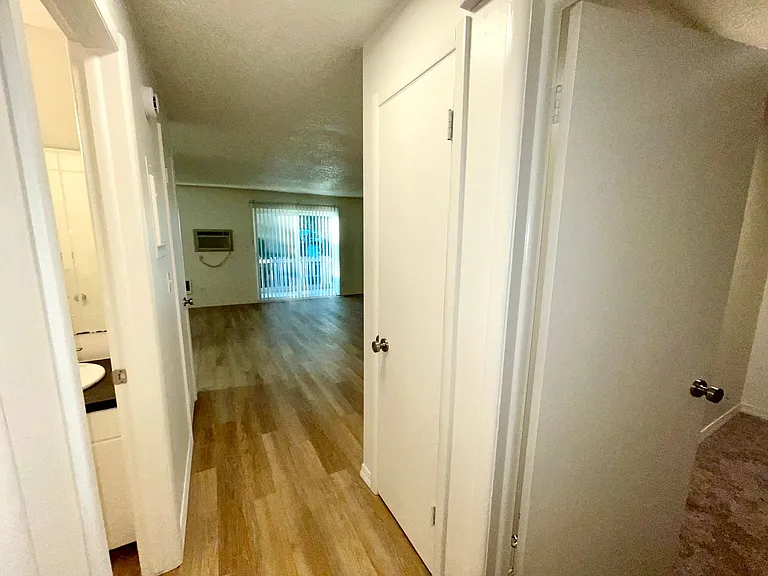 8909 E Liberty Ave — Photo 23