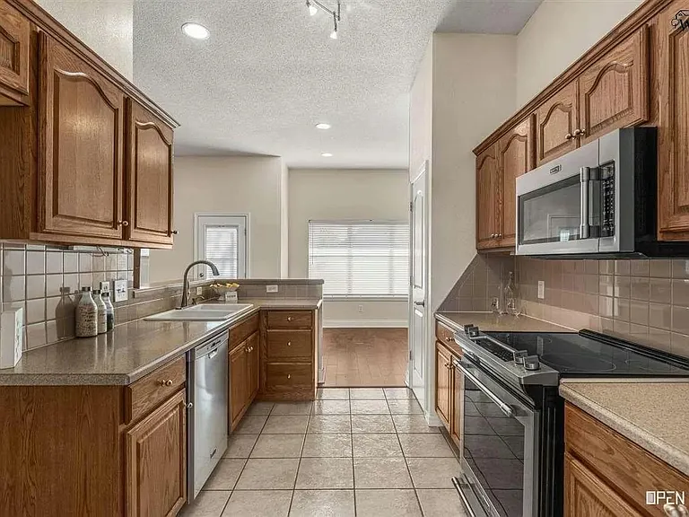 6 Twelve Oaks Ct — Photo 12