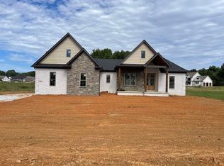 275 Jerome Dr, Alvaton, KY 42122