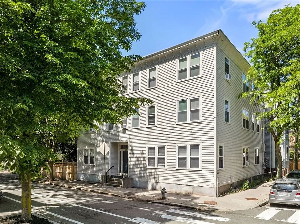 1st image of 65 Brookline St #6