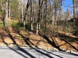 345 Foggy Mountain Rd, Sapphire, NC 28774