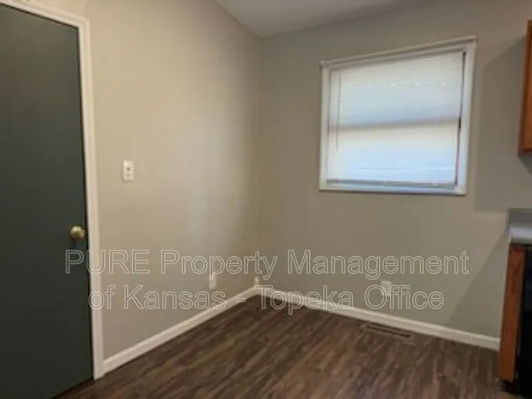 3506 SW Twilight Dr — Photo 3