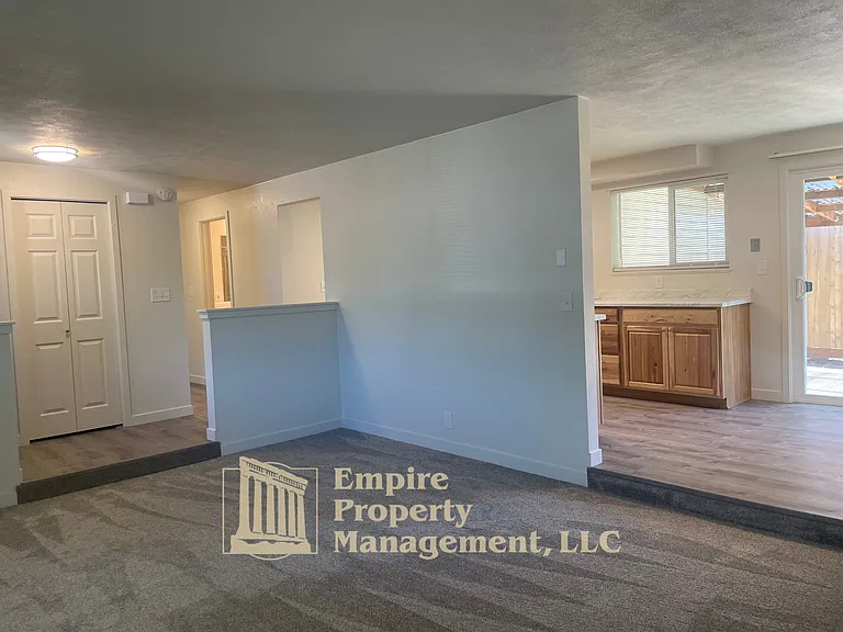 2312 Willona Dr — Photo 5