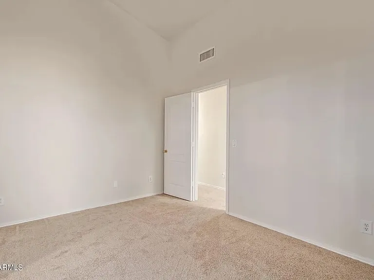 19913 N 65th Ave — Photo 13