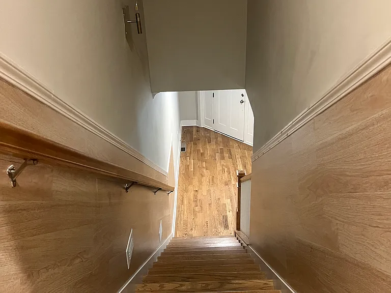 1726 Carvell Ave — Photo 14