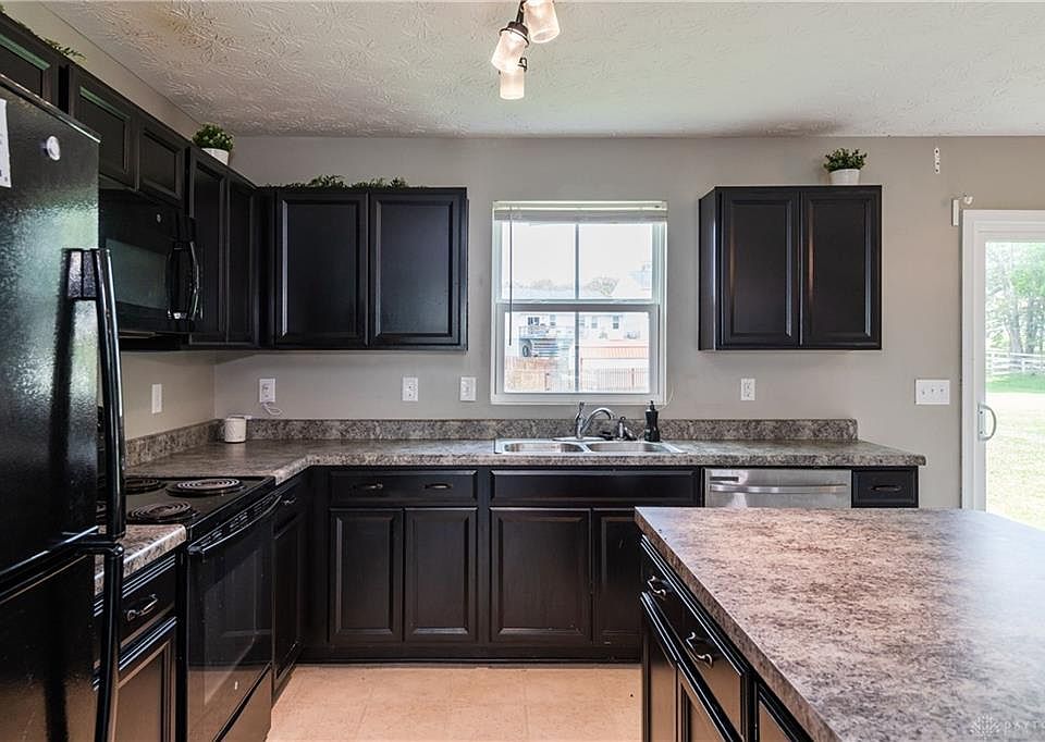 1st image of 1219 Shannon Ln