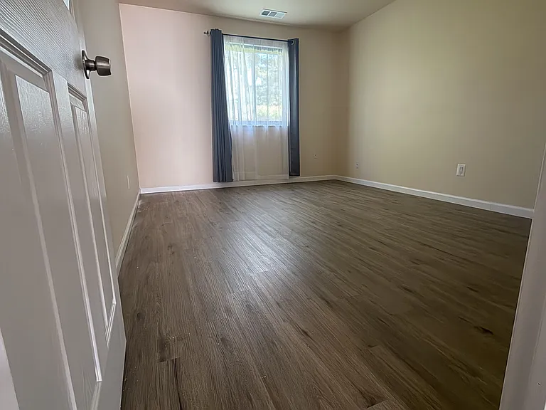 1019 Oakwood Dr #A — Photo 7
